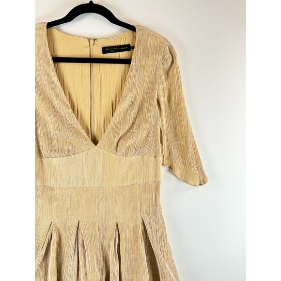 House Of Harlow Revolve Womens Romper Gold Talia Plunge Pleated Playsuit Small - Picture 6 of 8